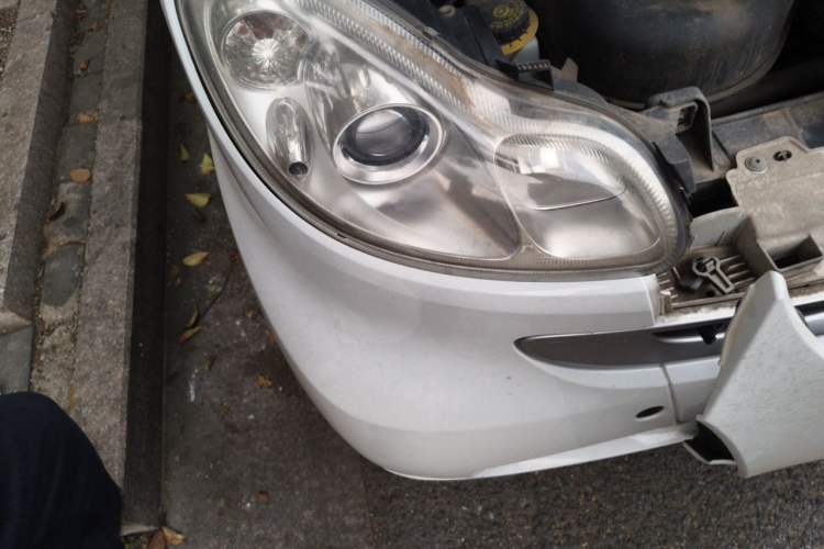 Used smart fortwo 2011 1.0 MHD Hardtop Passion Edition Right Front Headlight
