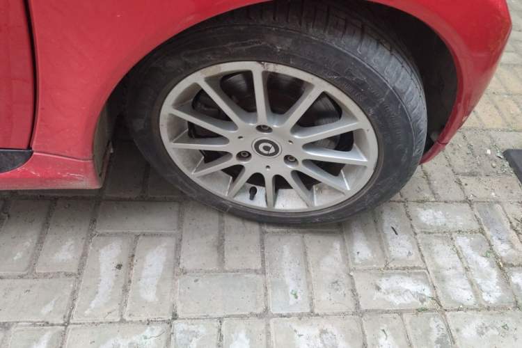 Used smart fortwo  Right Front Wheel Hub