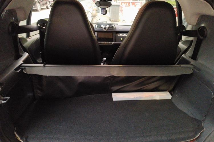 Used smart fortwo 2011 1.0 MHD Hardtop Passion Edition Trunk