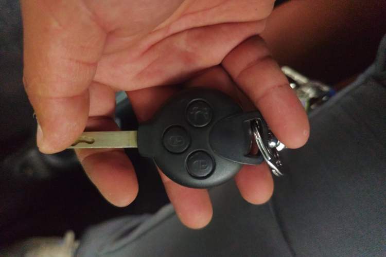 Used smart fortwo  Vehicle Key