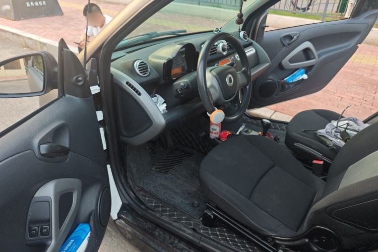 Used smart fortwo 2011 1.0 MHD Kobe Special Edition Driver Seat
