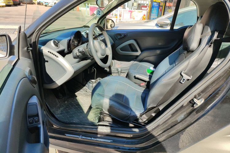 Used smart fortwo 2011 1.0 MHD Hardtop Standard Edition Driver Seat