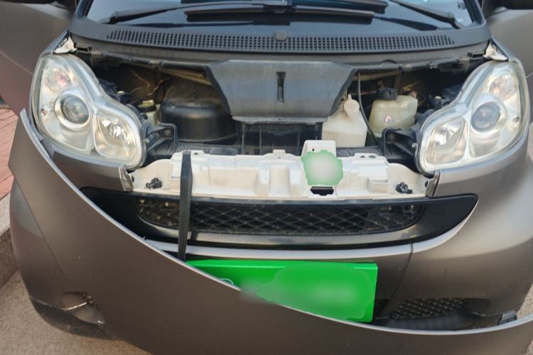 Used smart fortwo 2011 1.0 MHD Kobe Special Edition Engine Bay