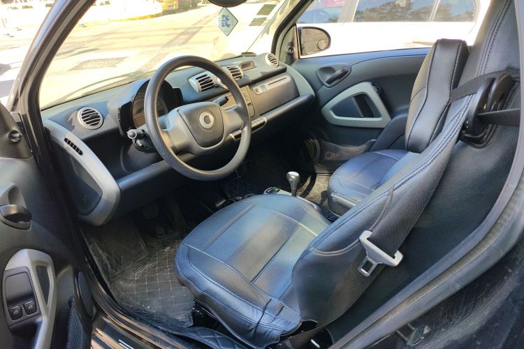 Used smart fortwo 2011 1.0 MHD Hardtop Standard Edition Left Rear Seat