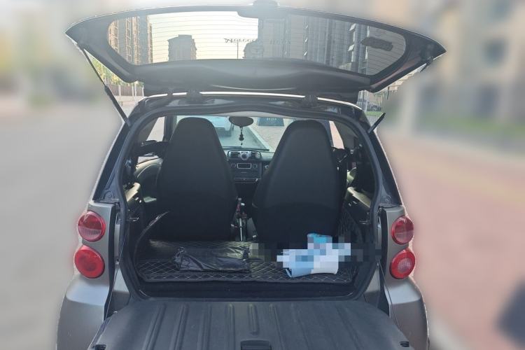 Used smart fortwo 2011 1.0 MHD Kobe Special Edition Trunk