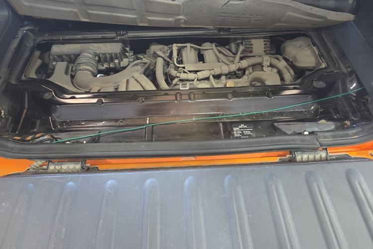 Used smart fortwo 2011 1.0 MHD Hardtop Flame Edition Engine Bay