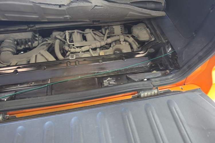 Used smart fortwo 2011 1.0 MHD Hardtop Flame Edition Engine Bay Left