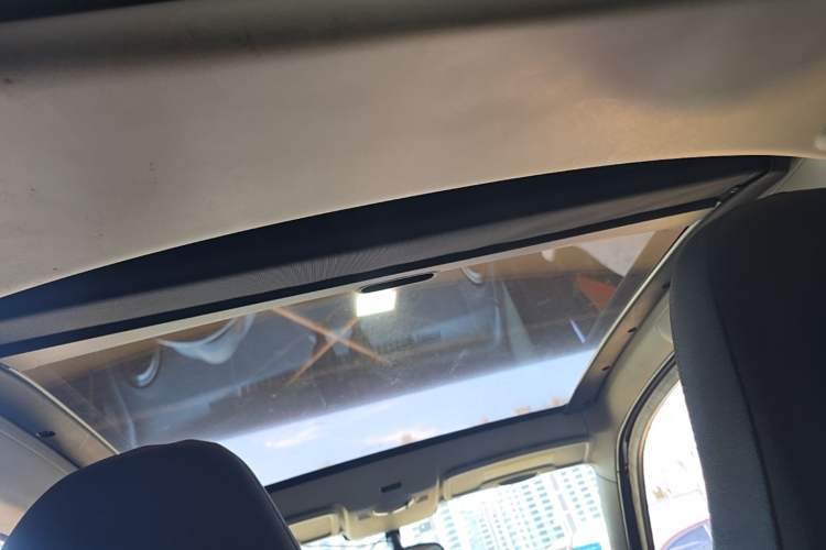 Used smart fortwo 2011 1.0 MHD Hardtop Flame Edition Headliner