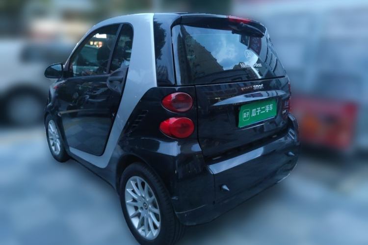 Used smart fortwo 2011 1.0 MHD Hardtop Passion Edition Rear Left 45 Deg