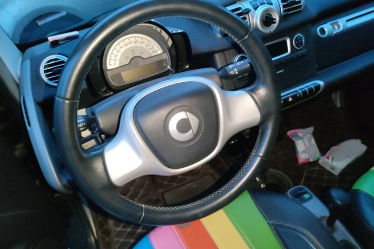 Used smart fortwo 2011 1.0 MHD Hardtop Passion Edition Steering Wheel