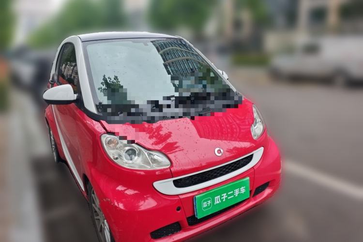 Used smart fortwo 2011 1.0 MHD Hardtop Standard Edition Front Right 45 Deg