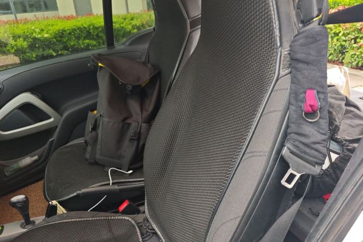 Used smart fortwo 2011 1.0 MHD Hardtop Standard Edition Left Front Seat