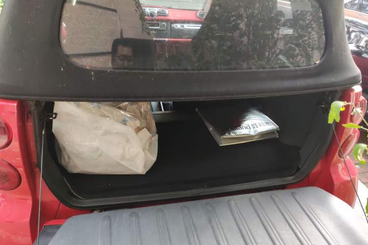Used smart fortwo 2011 1.0 MHD Convertible Passion Edition Trunk
