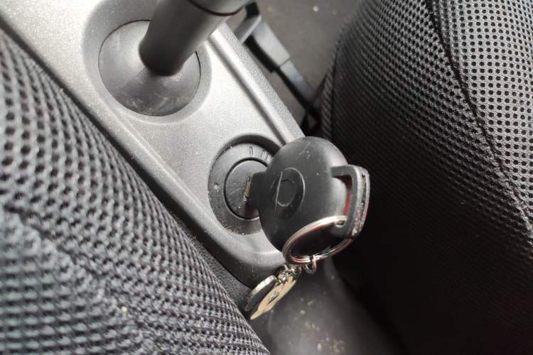 Used smart fortwo 2011 1.0 MHD Convertible Passion Edition Vehicle Key