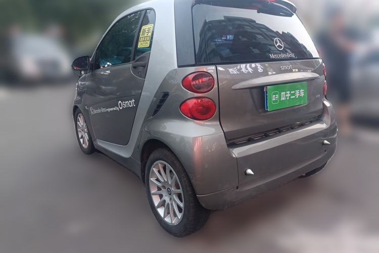 Used smart fortwo 2011 1.0 MHD Hardtop Passion Edition Rear Left 45 Deg