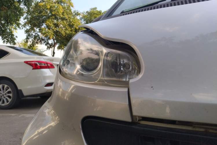 Used smart fortwo 2011 1.0 MHD Hardtop Standard Edition Right Front Headlight