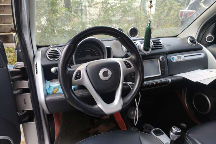 Used smart fortwo 2011 1.0T Bosu Special Edition Steering Wheel