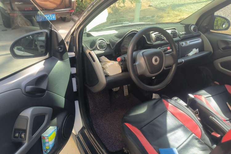 Used smart fortwo 2011 1.0 MHD Hardtop Standard Edition Driver Seat