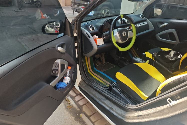Used smart fortwo 2011 1.0 MHD Hardtop Passion Edition Driver Seat