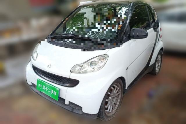 smart fortwo 2011 1.0 MHD Hardtop Standard Edition usata