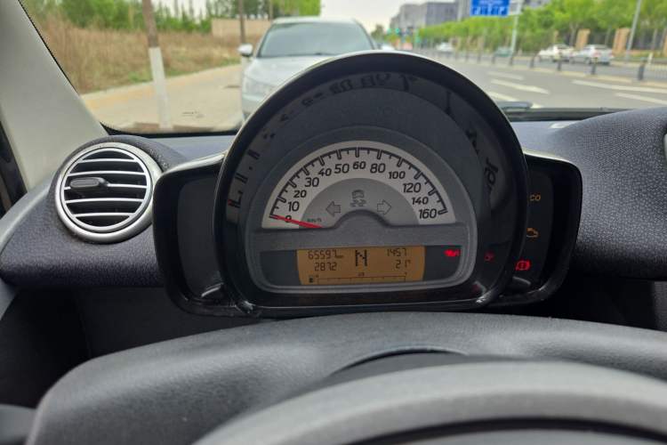 Used smart fortwo 2011 1.0 MHD Hardtop Standard Edition Instrument Cluster