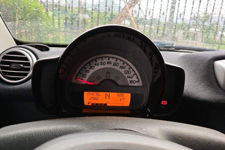 Used smart fortwo 2011 1.0 MHD Hardtop Standard Edition Instrument Cluster