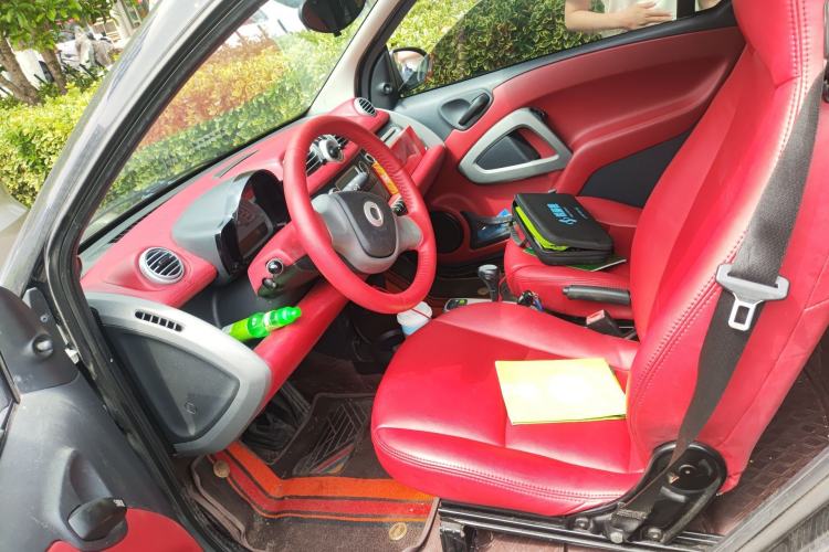 Used smart fortwo 2011 1.0 MHD Hardtop Standard Edition Left Front Seat