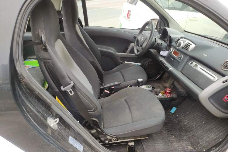 Used smart fortwo 2011 1.0 MHD Hardtop Standard Edition Left Rear Seat