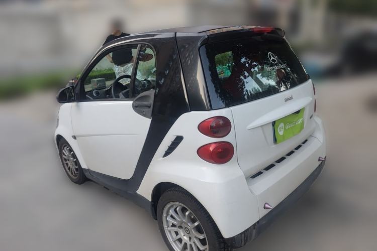 Used smart fortwo 2011 1.0 MHD Kobe Special Edition Rear Left 45 Deg