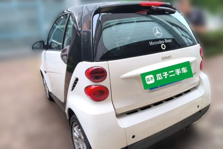 Used smart fortwo 2011 1.0 MHD Hardtop Standard Edition Rear Left 45 Deg