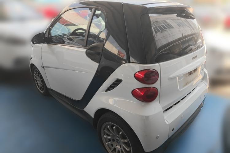 Used smart fortwo 2011 1.0 MHD Hardtop Standard Edition Rear Left 45 Deg