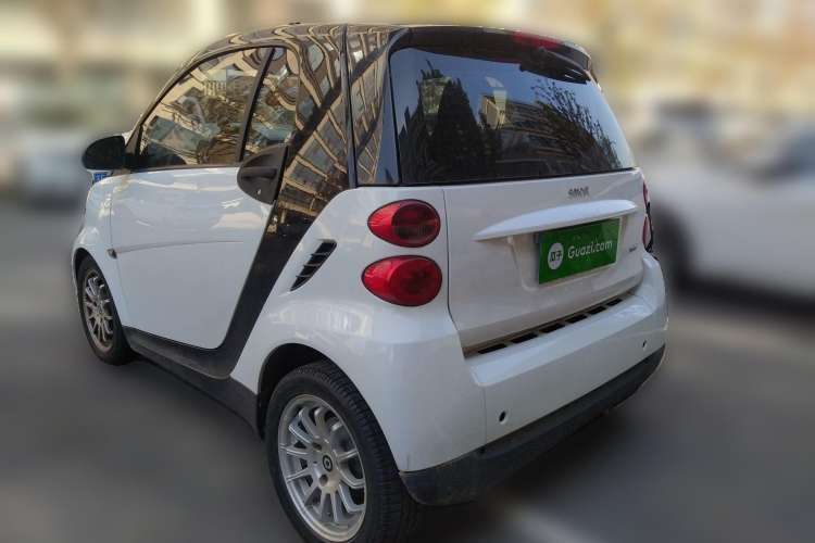 Used smart fortwo 2011 1.0 MHD Hardtop Standard Edition Rear Left 45 Deg