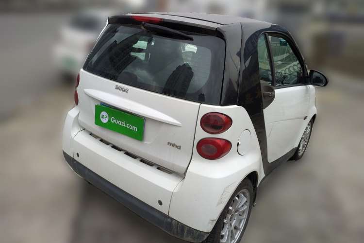 Used smart fortwo 2011 1.0 MHD Hardtop Standard Edition Rear Right 45 Deg