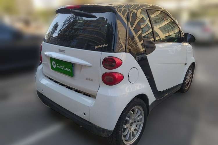 Used smart fortwo 2011 1.0 MHD Hardtop Standard Edition Rear Right 45 Deg