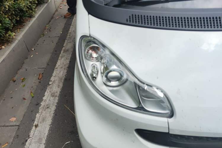 Used smart fortwo 2011 1.0 MHD Hardtop Standard Edition Right Front Headlight