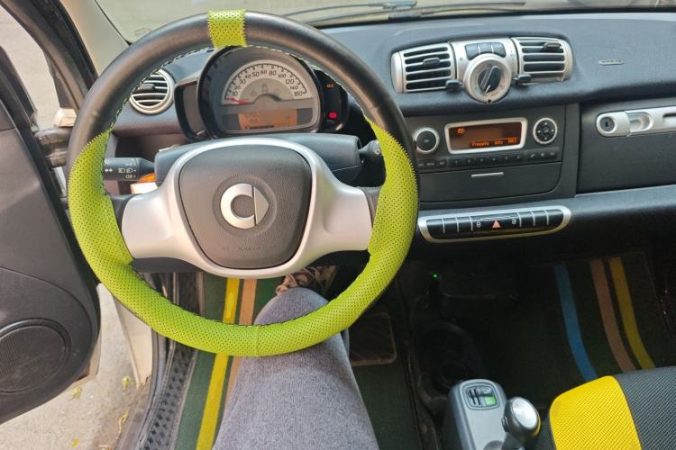 Used smart fortwo 2011 1.0 MHD Hardtop Passion Edition Steering Wheel