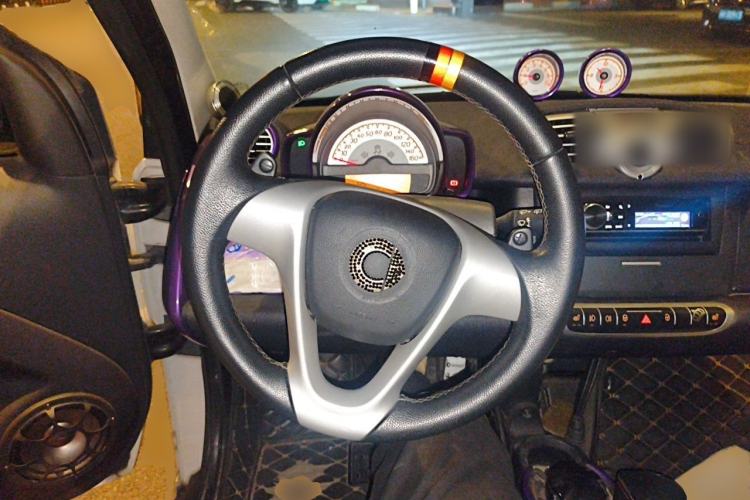 Used smart fortwo 2011 1.0T Hardtop Passion Edition Steering Wheel