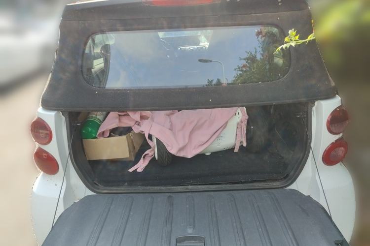 Used smart fortwo 2011 1.0T Convertible Passion Edition Trunk