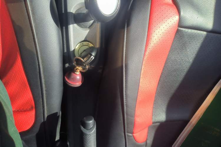 Used smart fortwo 2011 1.0 MHD Hardtop Standard Edition Vehicle Key