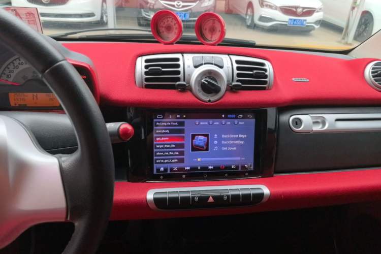 Used smart fortwo 2012 1.0 MHD Hardtop Passion Edition Audio And AC Panel