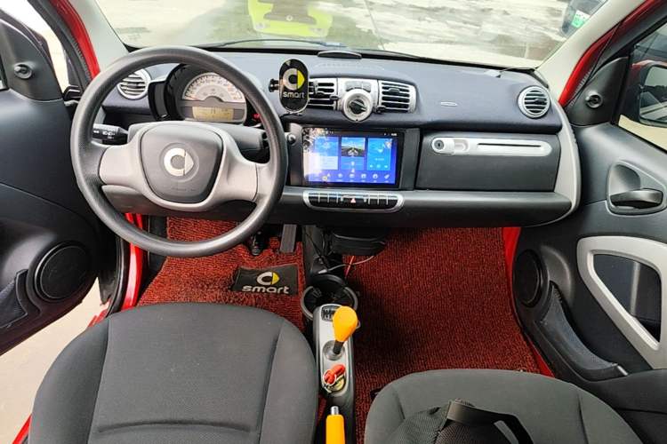Used smart fortwo 2012 1.0 MHD Hardtop Standard Edition Audio And AC Panel