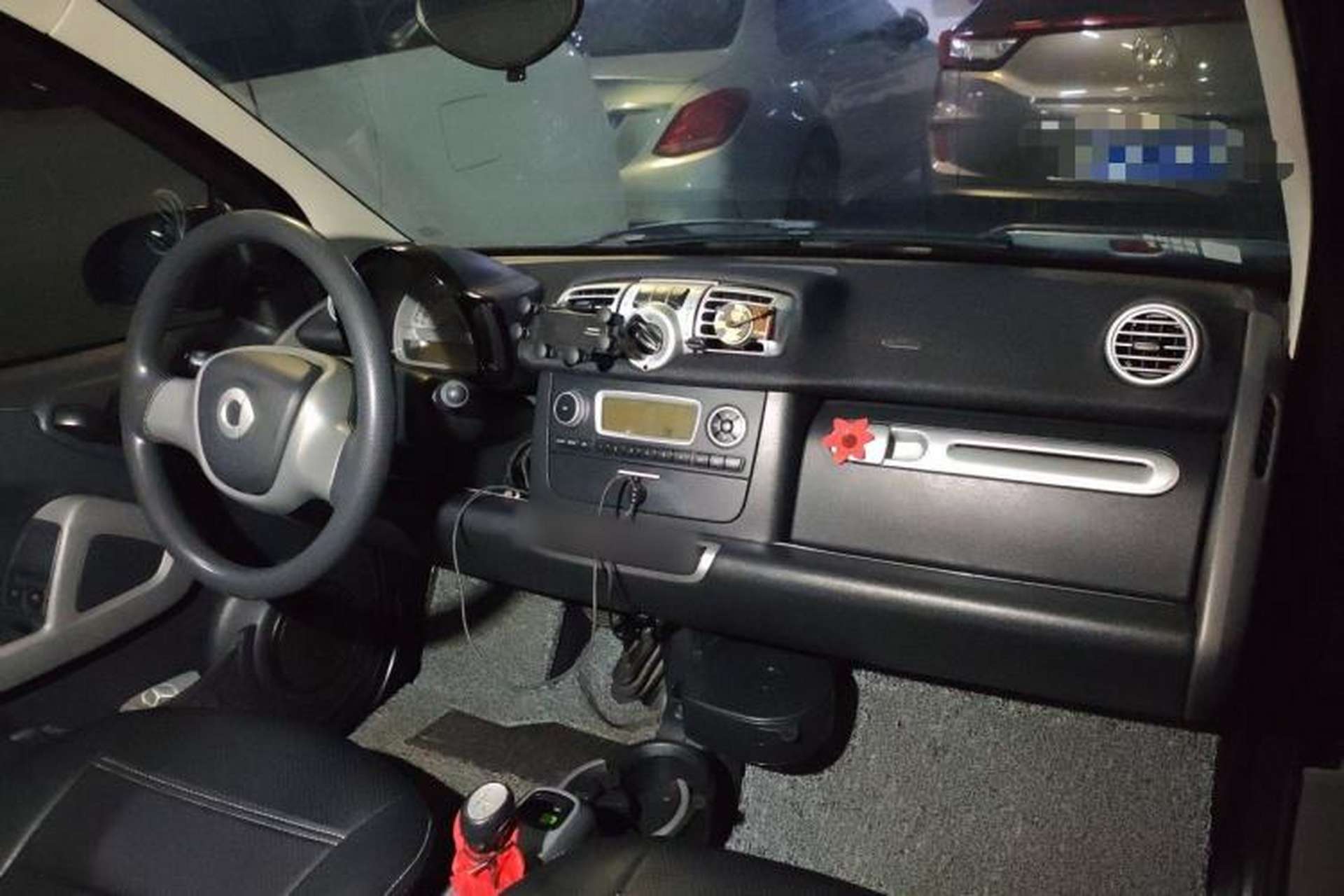 Used smart fortwo 2012 1.0 MHD Hardtop Comfort Edition Center Console