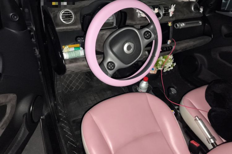 Used smart fortwo 2012 1.0 MHD Hardtop Standard Edition Center Console