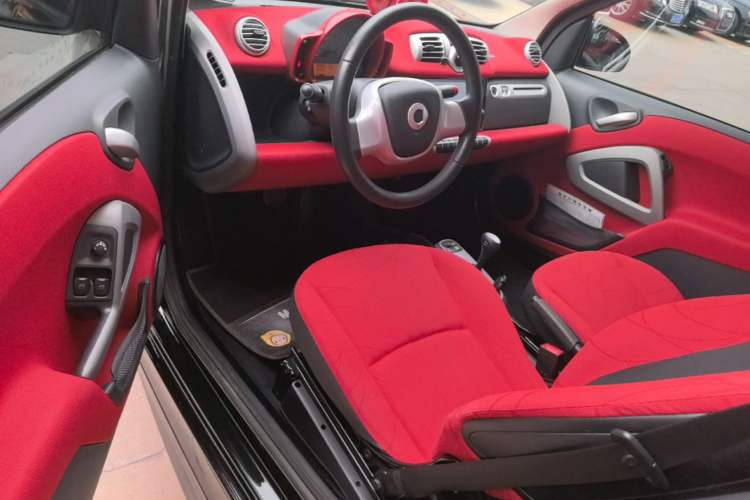 Used smart fortwo 2012 1.0 MHD Hardtop Passion Edition Driver Seat