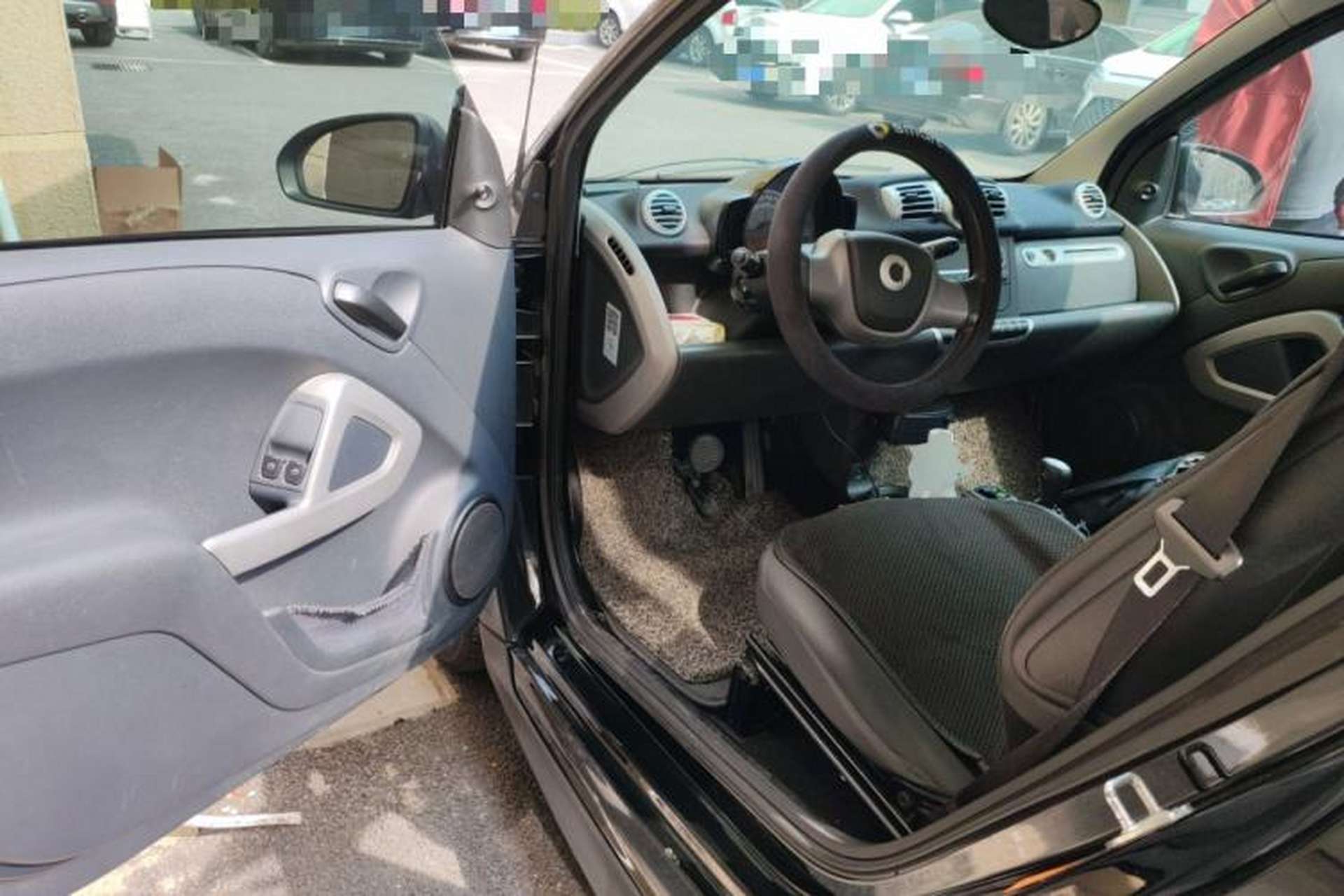 Used smart fortwo 2012 1.0 MHD Hardtop Standard Edition Driver Seat