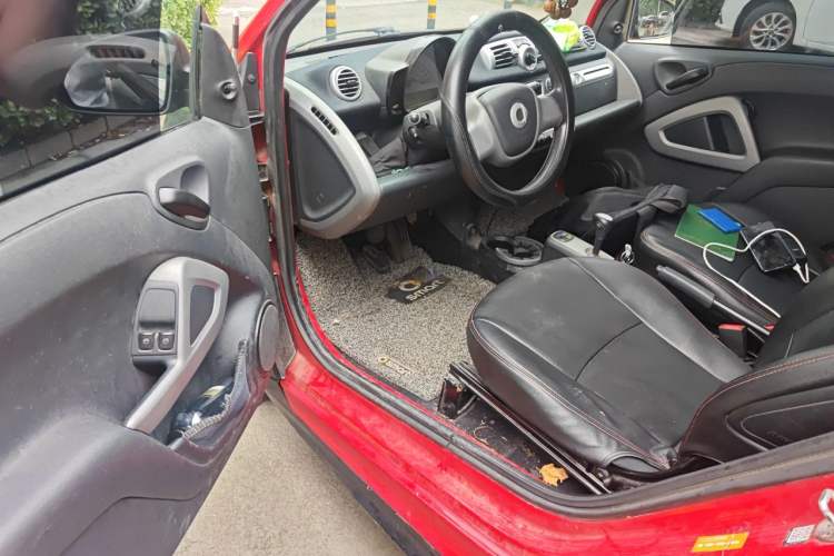 Used smart fortwo 2012 1.0 MHD Hardtop Comfort Edition Driver Seat
