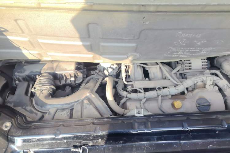 Used smart fortwo 2012 1.0 MHD Hardtop Comfort Edition Engine Bay