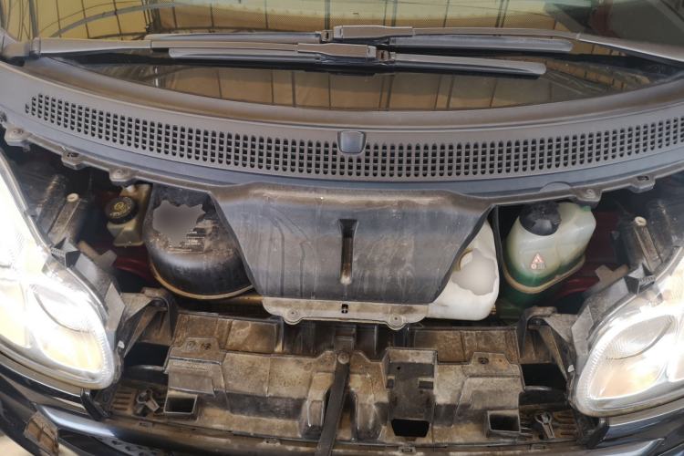 Used smart fortwo 2012 1.0 MHD Hardtop Standard Edition Engine Bay