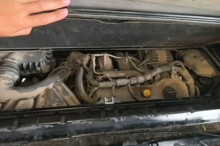 Used smart fortwo 2012 1.0 MHD Hardtop Passion Edition Engine Bay