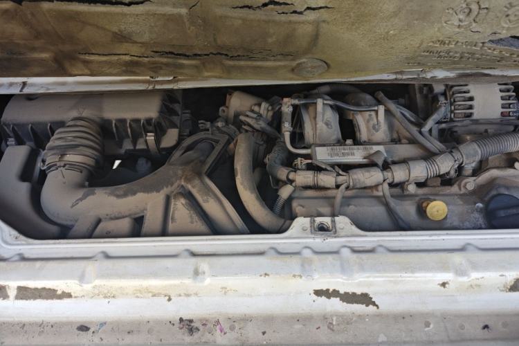 Used smart fortwo 2012 1.0 MHD Convertible Passion Edition Engine Bay